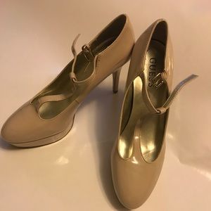 Guess woman’s shoes high heels size 8